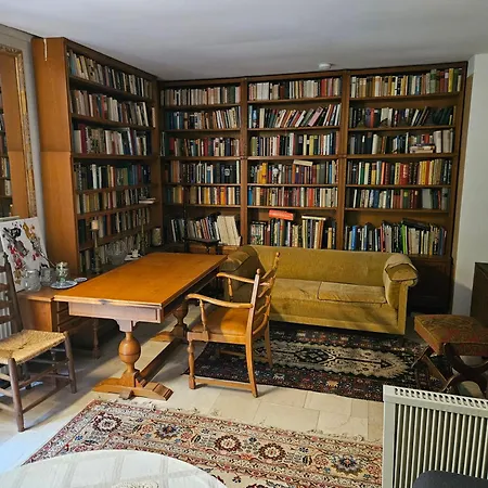 Traumhaus Im Wald